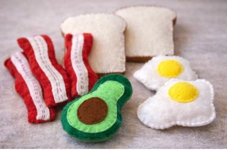 Felt Breakfast Play Food Set, Pancakes Bacon Eggs, Pretend Kitchen Food, Montessori Toy
