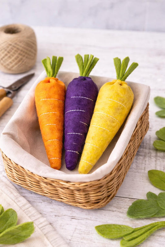 Felt Carrots Play Food, Handmade Felt Vegetables, Pretend Garden Food for Play Kitchen, Montessori Toy, Toddler Gift