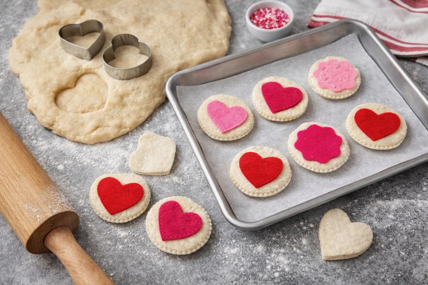 Felt Valentine’s Day Cookies, Handmade Felt Sugar Cookies with Sprinkles, Pretend Bakery Play Food, Montessori Toy, Valentine Gift