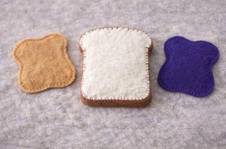Felt PB&J Toast Play Food, Pretend Peanut Butter and Jelly Sandwich, Handmade Felt Food, Play Kitchen Toy, Montessori Toy