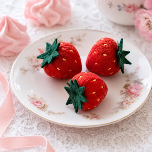 Felt Strawberries, Handmade Play Food, Montessori Pretend Kitchen Toy